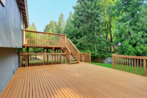Wood Deck Installer & Builders Deck Railings